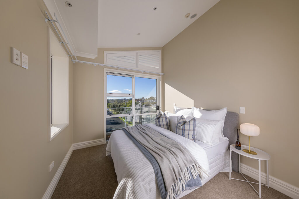 RAWHITI_JUL25_014_LOW_RES